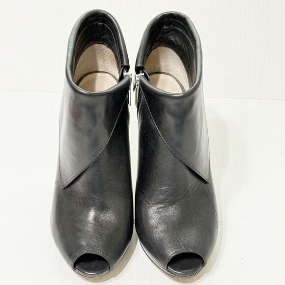 Michael Kors Black Leather Foldover Kendra Open Peep Toe Stiletto Booties 7M - Picture 2 of 12